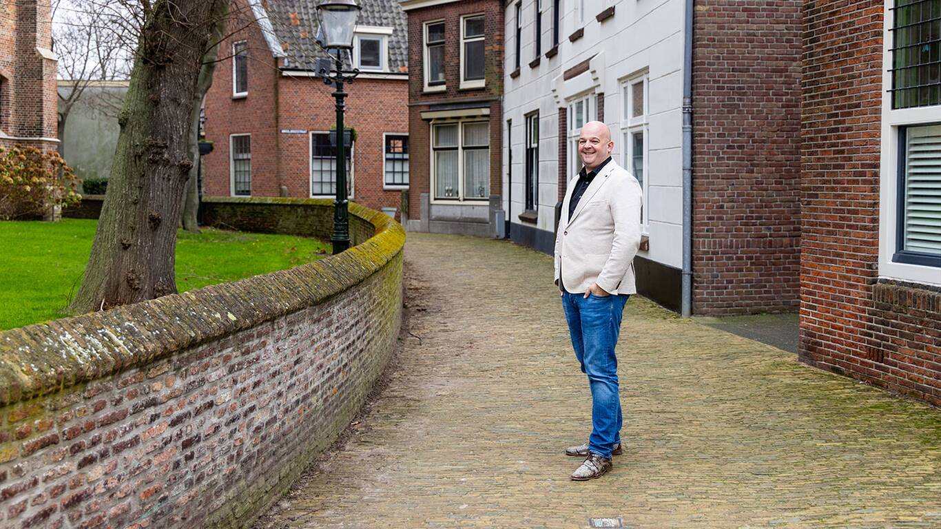 Makelaar Andries van Akelijen