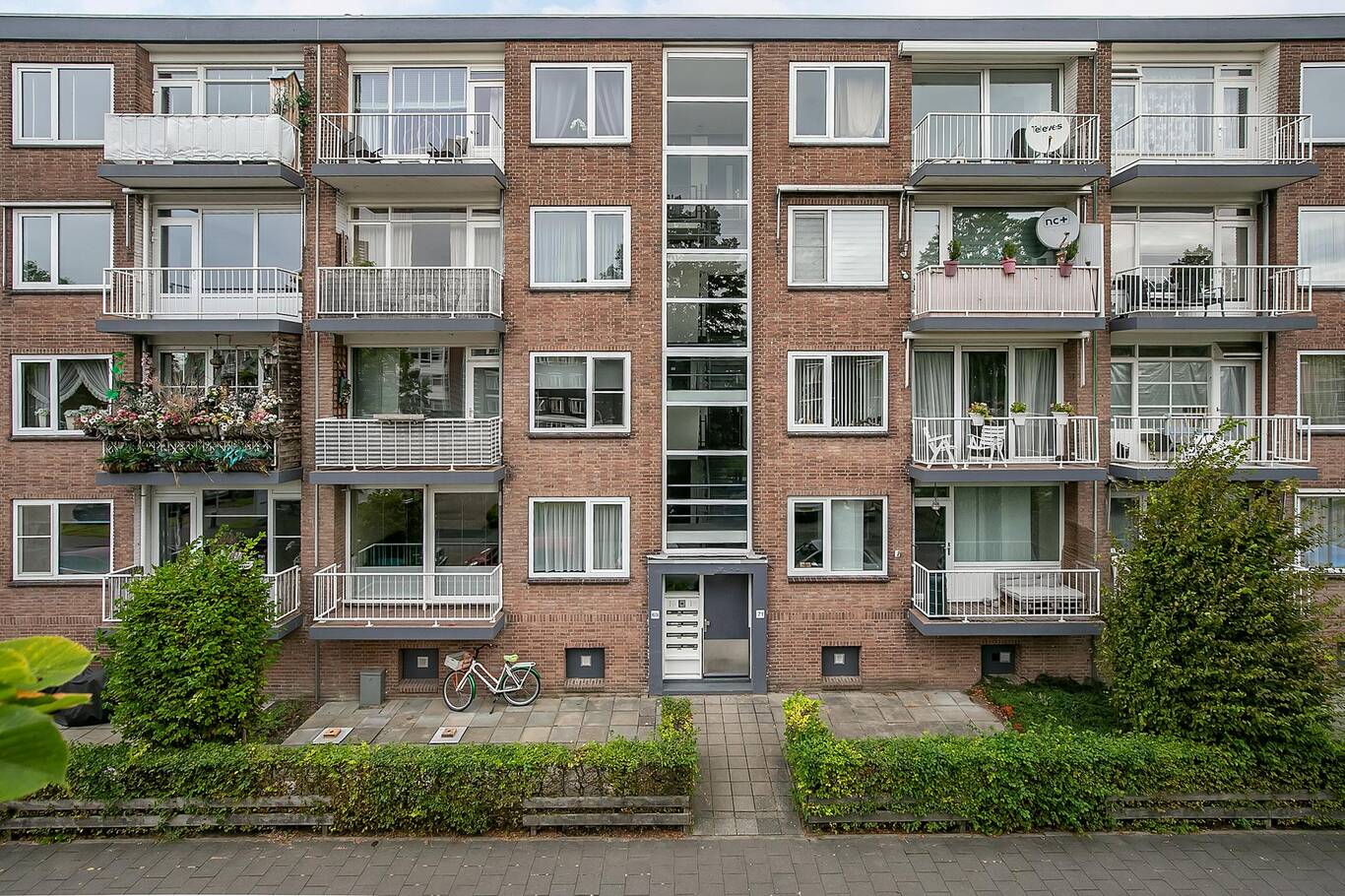 G.A. Brederolaan 69D MAASSLUIS